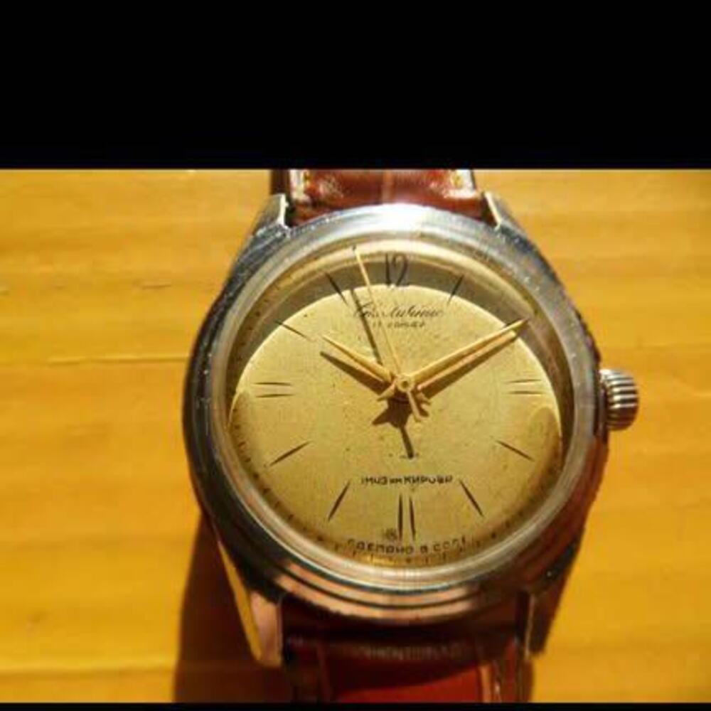 Collectable Vintage 1960's USSR RUSSIA Soviet STOLICHNYE 17 Jewels Manual Watch